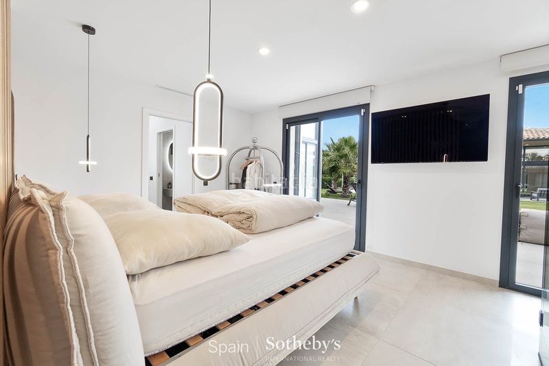 Foto edd2ff11-bf3d-41ce-9d59-8f1e449a4101. Casa amb aparcament piscina a Navata