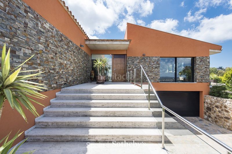Foto 2048f38b-fd70-4ba2-bc21-66a4b9e04fb2. Casa amb calefacció aparcament piscina a Urbanitzacions Platja d´Aro
