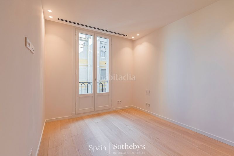 Foto 25f145c2-d446-46c9-940e-dc9b230a30d1. Apartament amb calefacció a Dreta de l´Eixample Barcelona