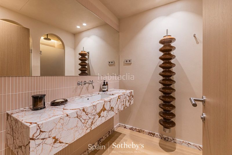 Foto db2e3c07-b27a-4999-8d87-ee5e240b0fbc. Apartament amb calefacció a Dreta de l´Eixample Barcelona