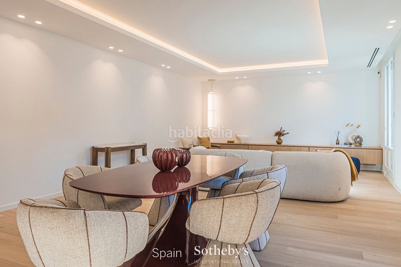 Foto edb0b6df-dc20-49f7-889d-f5eb56d83762. Apartament amb calefacció a Dreta de l´Eixample Barcelona