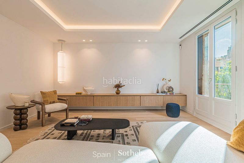 Foto fe36ca02-6b9b-46bf-a801-56f46890dc24. Apartament amb calefacció a Dreta de l´Eixample Barcelona