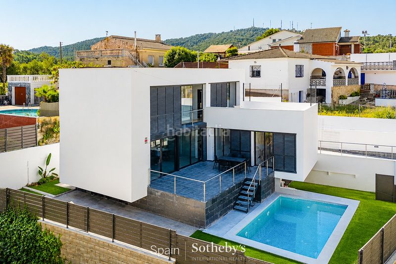 Foto 3400e3d5-18d5-471a-b74b-6e6548c09be6. Casa amb aparcament piscina a Canyelles