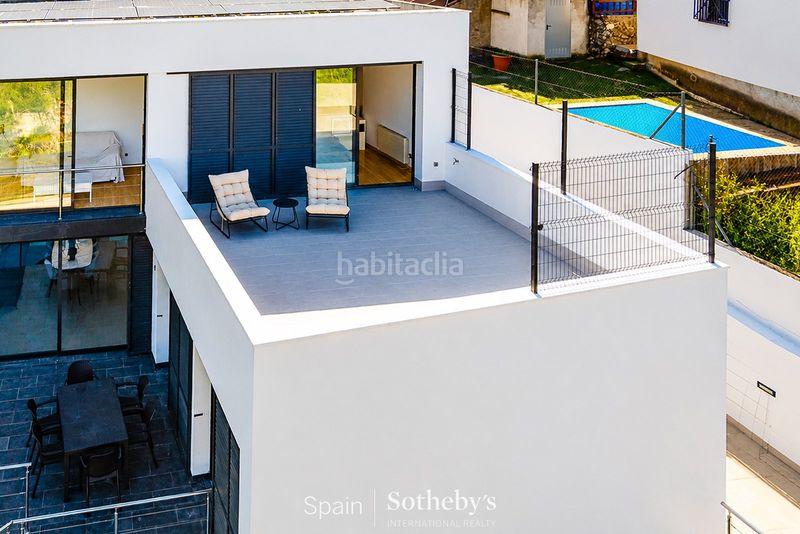 Foto 40c46b93-6492-4ce3-9f78-b6e9691d7710. Casa amb aparcament piscina a Canyelles