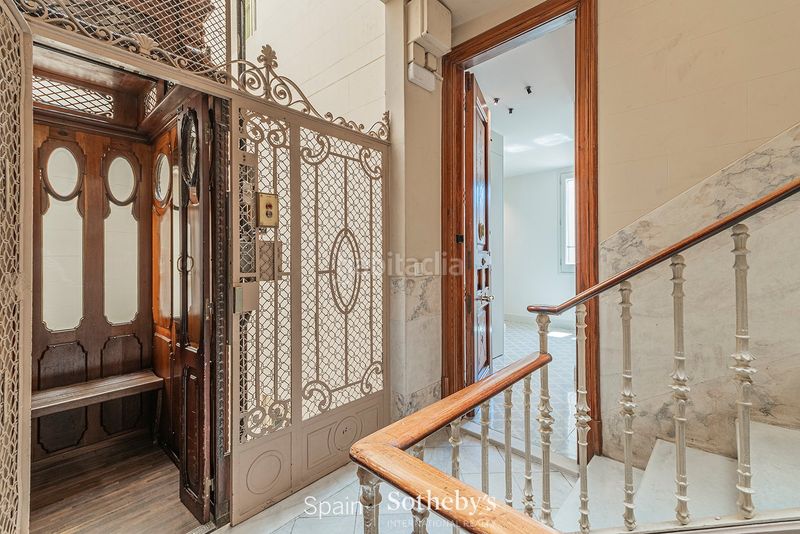 Foto 90a09a60-e996-4df9-9a35-65689506d000. Apartament a L´Antiga Esquerra de l´Eixample Barcelona