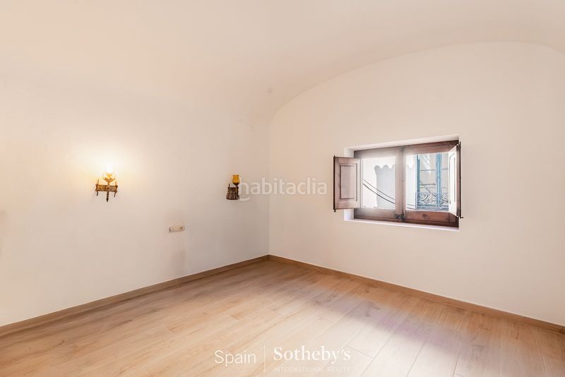 Foto bf612fb2-6c09-4e4c-b53a-b00d22d484e7. Casa amb piscina a Begur Begur