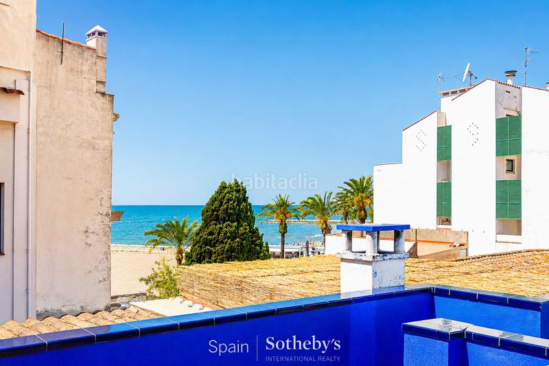 Foto 85ac7927-4d24-4618-a518-b840d909ddee. Doppelhaus mit heizung in Centre Sitges