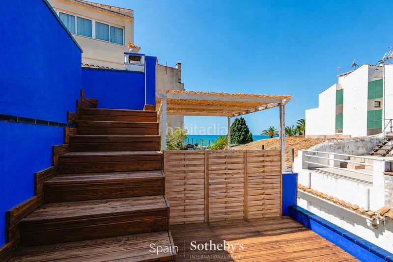 Foto cd115101-e629-4b7e-bf3f-43bd7efbe52e. Doppelhaus mit heizung in Centre Sitges