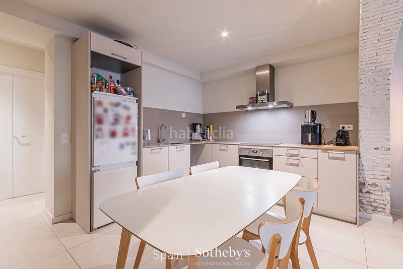 Foto 23669006-9976-47d2-b76b-36073118bda3. Apartament amb calefacció a L´Antiga Esquerra de l´Eixample Barcelona