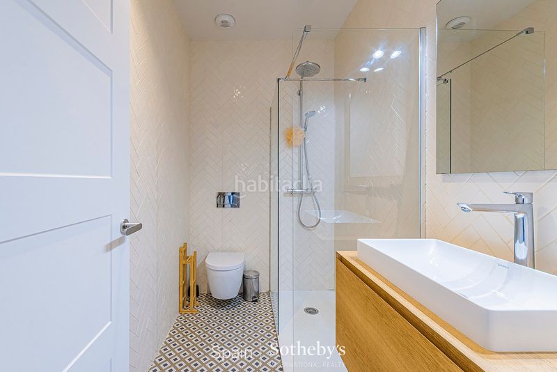 Foto e74363a6-8829-411e-8501-1d113ce8592d. Apartament amb calefacció a L´Antiga Esquerra de l´Eixample Barcelona