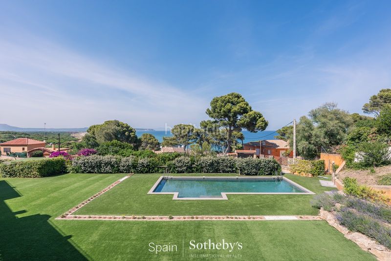 Foto c35311a8-b1ce-4f1e-bf2e-d12657835187. Apartament amb aparcament piscina a Sa Riera-Sa Fontansa Begur