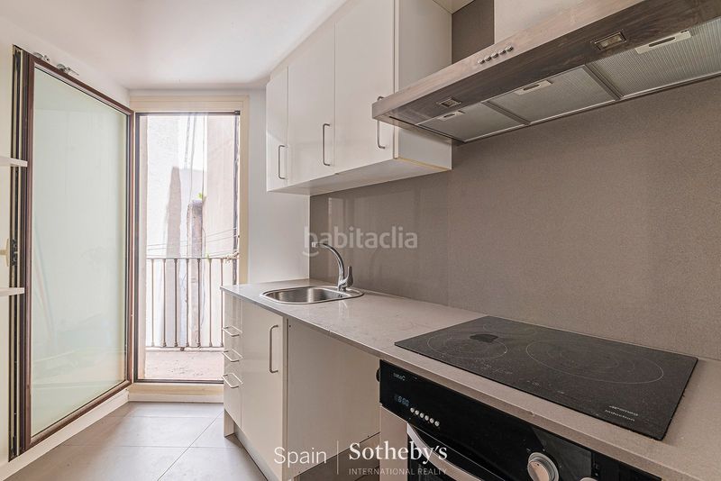 Foto 127e4027-bced-4617-ba20-535bd8b2a107. Apartament amb calefacció a L´Antiga Esquerra de l´Eixample Barcelona