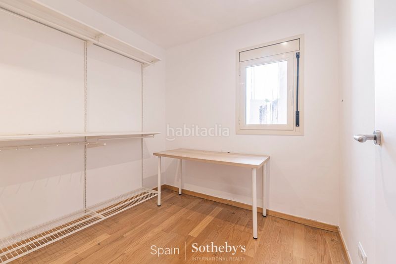 Foto cff4f763-d13c-4002-9d98-6a407b2ba063. Apartament amb calefacció a L´Antiga Esquerra de l´Eixample Barcelona