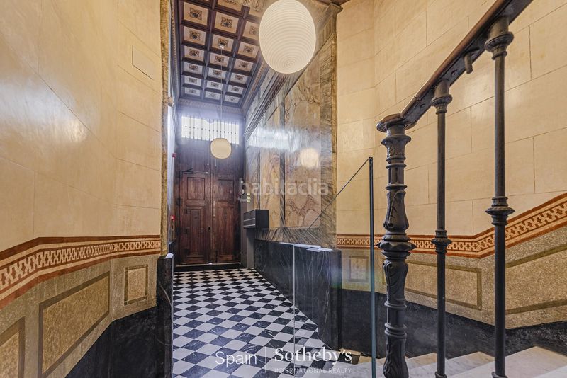 Foto 42d9f629-8e45-4c25-af86-dd77c0635aad. Àtic amb calefacció a L´Antiga Esquerra de l´Eixample Barcelona