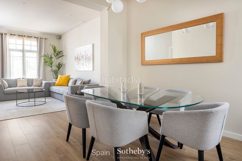 Foto 9a6505ff-2059-41b9-9f95-d9a6aead89e7. Apartament amb calefacció a St. Pere - Sta. Caterina - El Born Barcelona