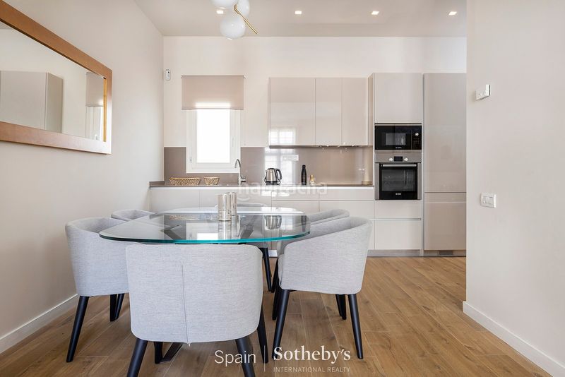 Foto e54f1640-24a3-4ed3-9282-e2e3ed413581. Apartament amb calefacció a St. Pere - Sta. Caterina - El Born Barcelona