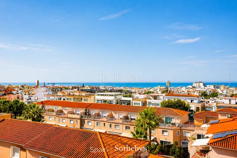 Foto a563f386-179c-495e-bf0c-f4ee16305a18. Àtic amb calefacció aparcament piscina a Ametllers - Poble Sec Sitges