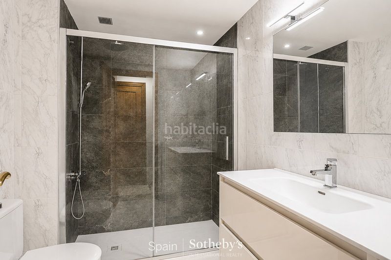 Foto e206bfb3-c0cc-4e49-b249-93c3be40f9eb. Àtic amb calefacció aparcament piscina a Ametllers - Poble Sec Sitges