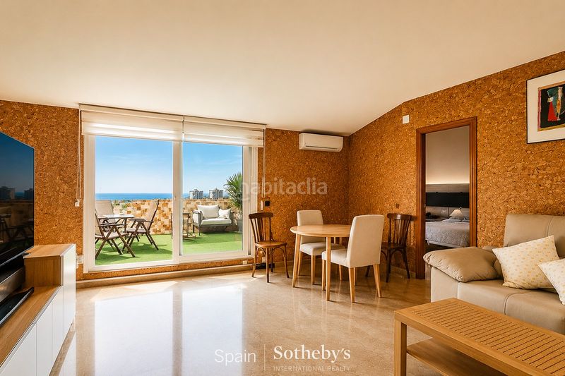 Foto e2d10fff-18b7-4f9c-9b06-5b0f7d682f8c. Àtic amb calefacció aparcament piscina a Ametllers - Poble Sec Sitges