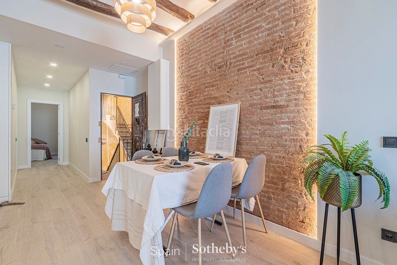 Foto 126ed6a4-ee99-485d-9821-fd563b419da2. Apartament amb calefacció a Poblenou Barcelona