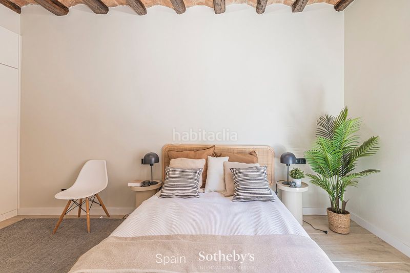 Foto c2b315b1-0423-44f8-8b7d-1a05ac7b46b3. Apartament amb calefacció a Poblenou Barcelona
