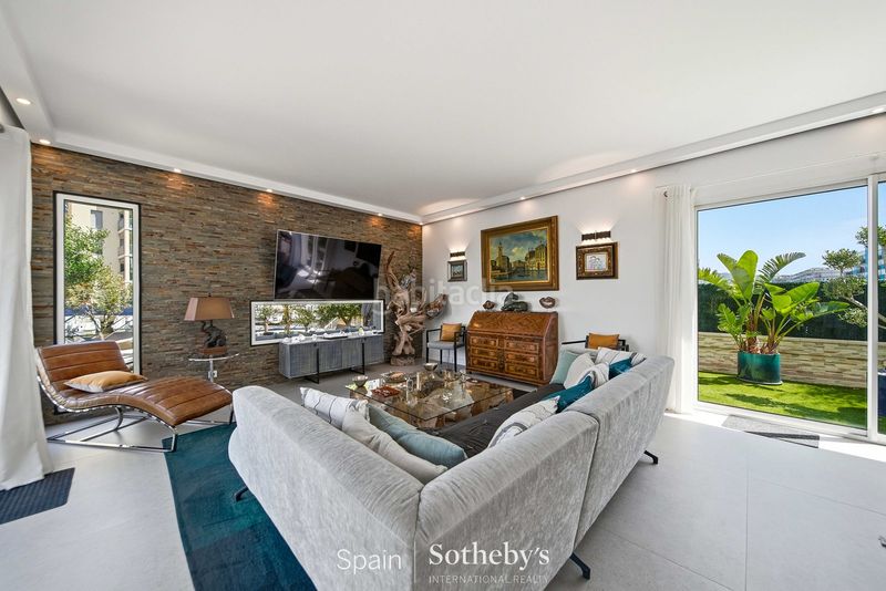 Foto d4fe4dcc-d97d-48a4-9eeb-561cb44e3098. Casa con riscaldamento parcheggio piscina in Santa Margarida Roses