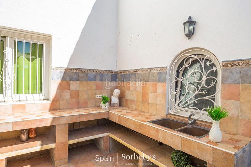 Foto 09be93b2-9d12-4159-a208-3ef1960b61f8. Casa amb calefacció aparcament piscina a Cap Ras - Creus - Falconera Empuriabrava