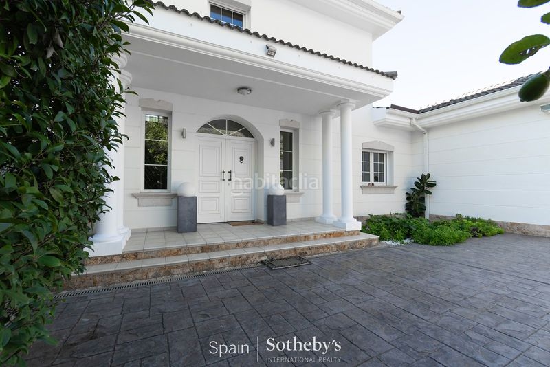 Foto c2200a97-e1c4-4c45-a883-45235d606c56. Casa amb calefacció aparcament piscina a Pau