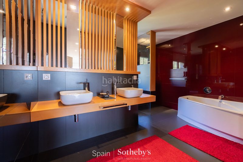 Foto d107b4ec-2dd5-4ea3-b305-2a22c9705f6d. Casa amb calefacció aparcament piscina a Pau