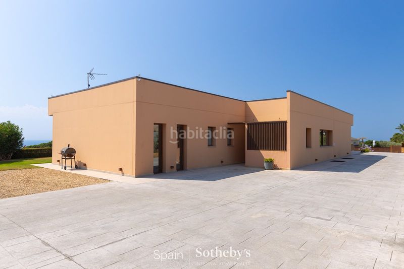 Foto e3a6b73e-9695-4cce-9d96-d69ed4742012. Casa amb calefacció aparcament piscina a El Balís - Can Calella Sant Vicenç de Montalt