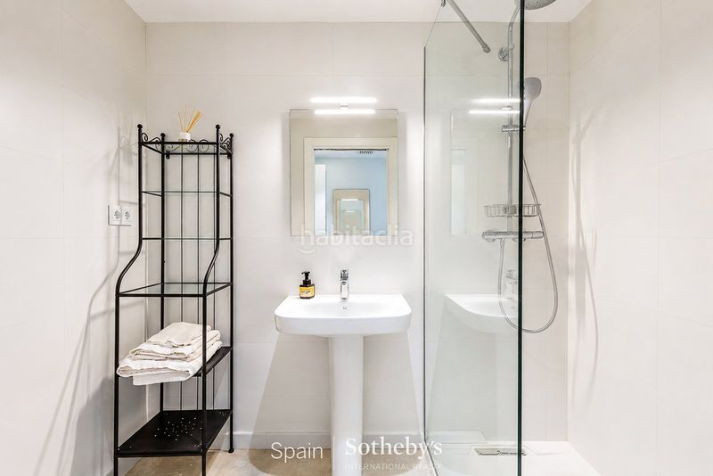 Foto a5294b27-d0fe-4c0e-87b2-bdec6a9908b3. Casa amb calefacció aparcament a Bellamar Castelldefels