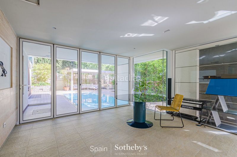 Foto 22167436-1e4b-4c87-997e-69903d52cb07. Casa amb calefacció aparcament piscina a Pedralbes Barcelona