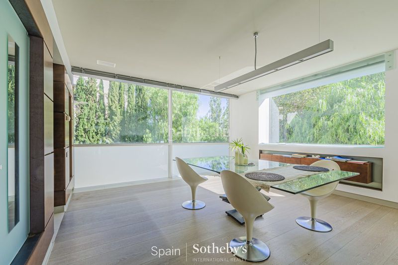 Foto 281abc3d-eafb-46d2-ae67-dbb3ddca9c8d. Casa amb calefacció aparcament piscina a Pedralbes Barcelona