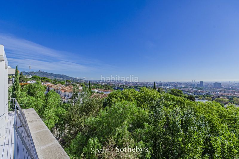Foto 658cf4cd-d83b-48d2-9a17-d299115d92f4. Casa amb calefacció aparcament piscina a Pedralbes Barcelona