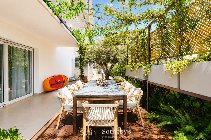 Foto 6e130ba3-1bcb-4194-a280-3da109e0e21f. Apartament amb calefacció aparcament piscina a Can Girona - Terramar - Vinyet Sitges