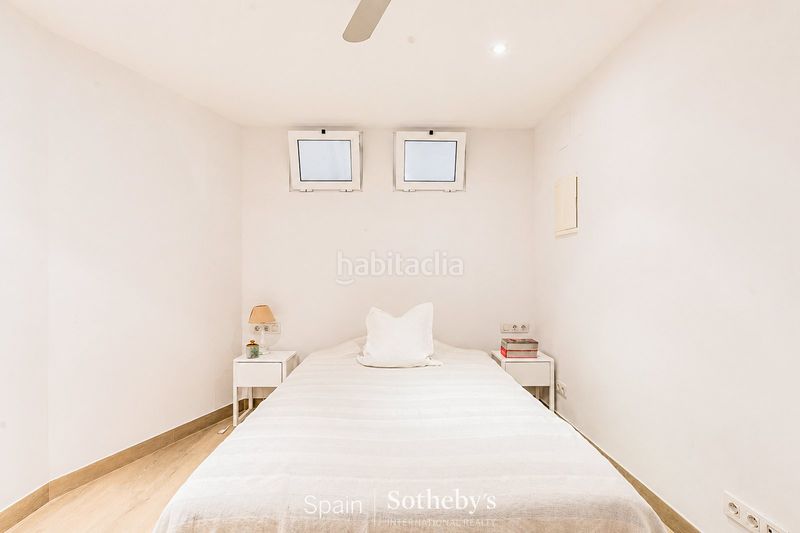 Foto 7296c812-101d-4847-a95a-05bcfd0d7c07. Apartament amb calefacció aparcament piscina a Can Girona - Terramar - Vinyet Sitges