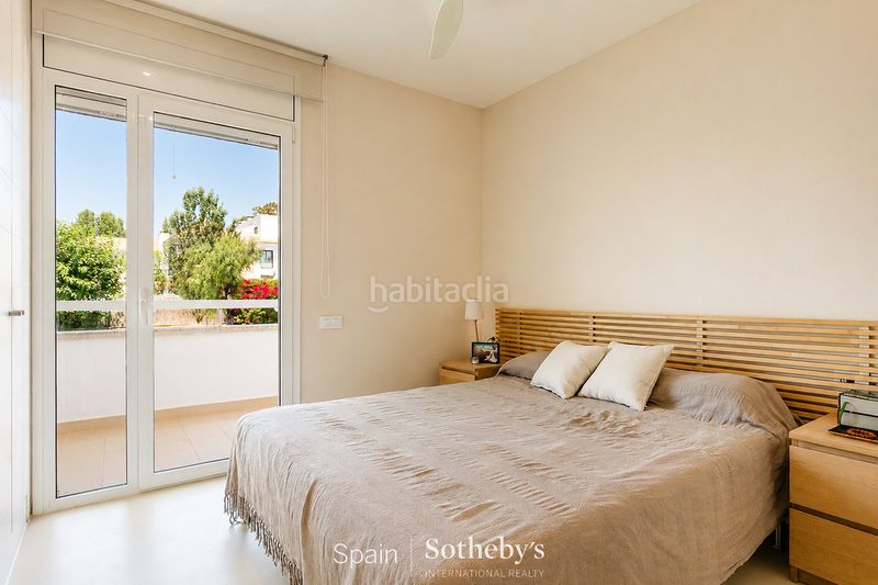 Foto dcc0afa1-0f35-470d-bd5b-fc89d4e9e5a7. Apartament amb calefacció aparcament piscina a Can Girona - Terramar - Vinyet Sitges