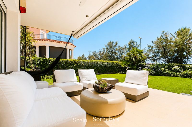 Foto e54583f6-83e5-41d2-9b71-3837fe19cdb9. Apartament amb calefacció aparcament piscina a Can Girona - Terramar - Vinyet Sitges