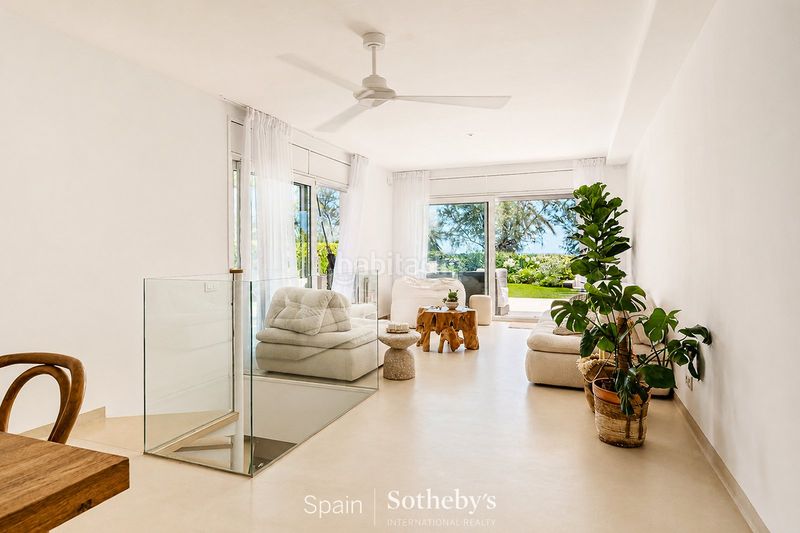 Foto fb9db691-3433-45a3-bb1e-a6c8c96cbb18. Apartament amb calefacció aparcament piscina a Can Girona - Terramar - Vinyet Sitges