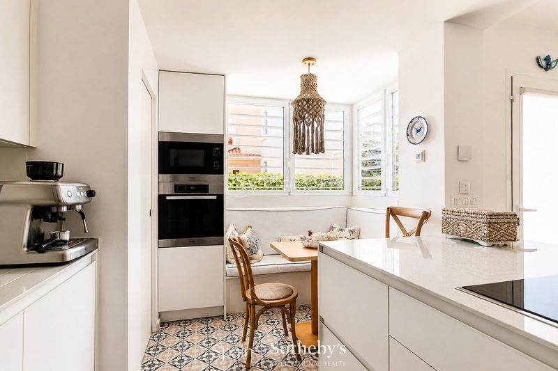 Foto fd1956db-d969-4656-8978-01e88227dd21. Apartament amb calefacció aparcament piscina a Can Girona - Terramar - Vinyet Sitges