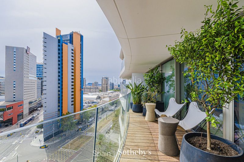 Foto 363272df-ed33-41be-a77e-41134683cc6b. Apartament amb calefacció aparcament piscina a Provençals del Poblenou Barcelona