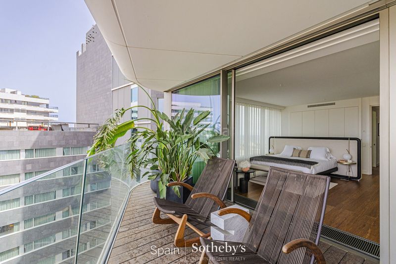 Foto c9106e4d-13e1-44ee-8d35-3c4e5b7b1283. Apartament amb calefacció aparcament piscina a Provençals del Poblenou Barcelona