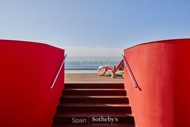 Foto ce231578-5458-4dc3-84d1-caa952e14df1. Apartament amb calefacció aparcament piscina a Provençals del Poblenou Barcelona