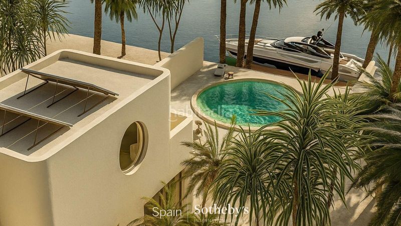 Foto 581a6dab-5846-46f6-8f7a-05e2dd6ed2a7. Casa amb calefacció aparcament piscina a Segre - Ebre - Ter Empuriabrava