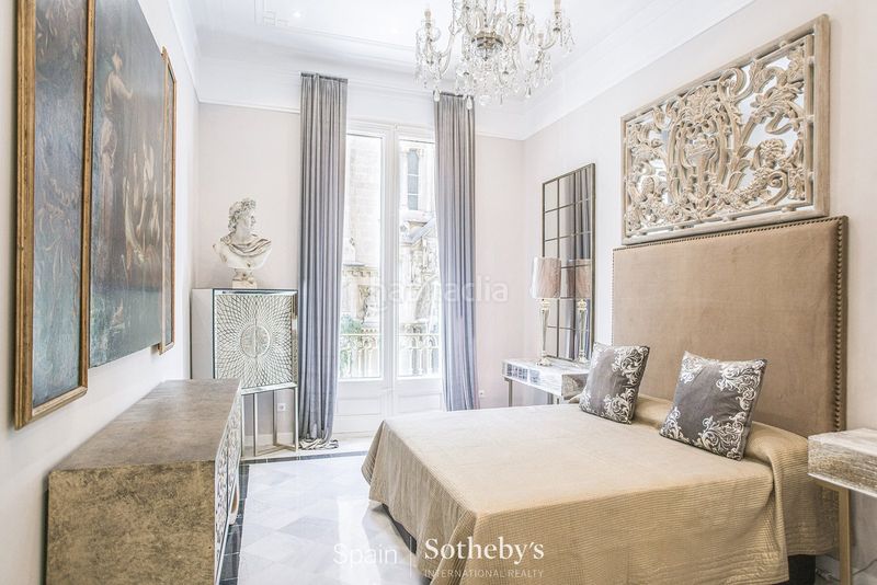 Foto e4e5cba5-0de2-4dc8-be1e-afa1e8b8ef45. Apartament amb calefacció a Dreta de l´Eixample Barcelona