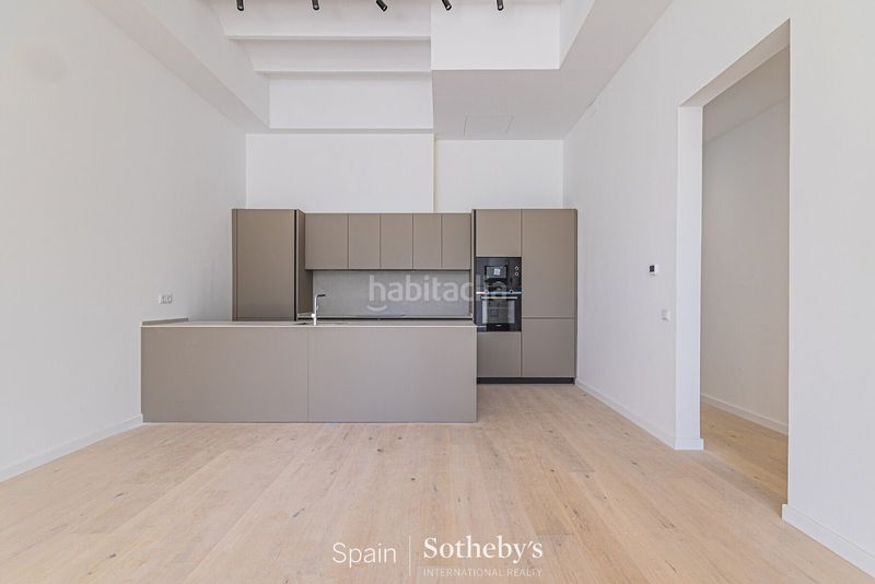 Foto 914b24e5-90e8-4298-b46e-d06eaa7126e1. Àtic amb calefacció a Sant Gervasi - Galvany Barcelona