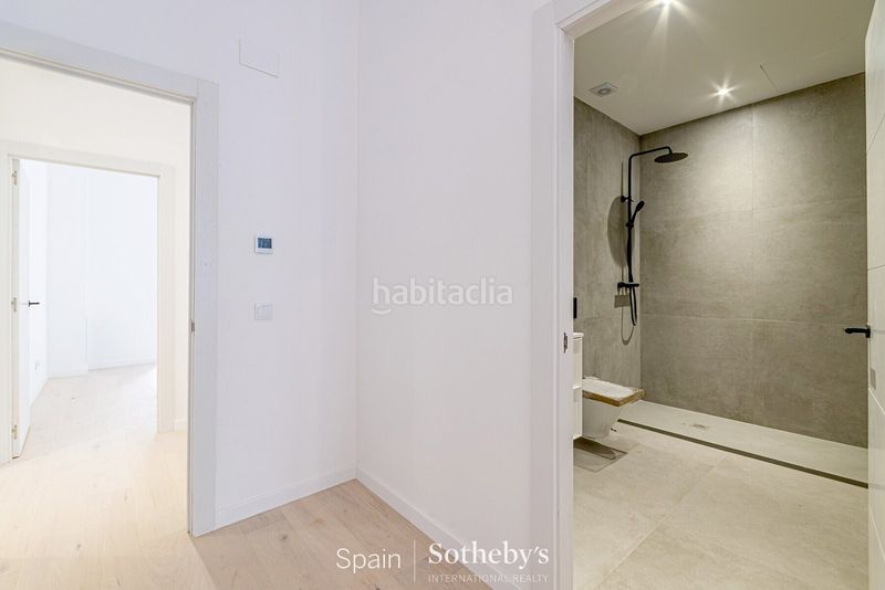 Foto 9a99d520-e7d0-4f81-ad02-2a0bba328a09. Àtic amb calefacció a Sant Gervasi - Galvany Barcelona