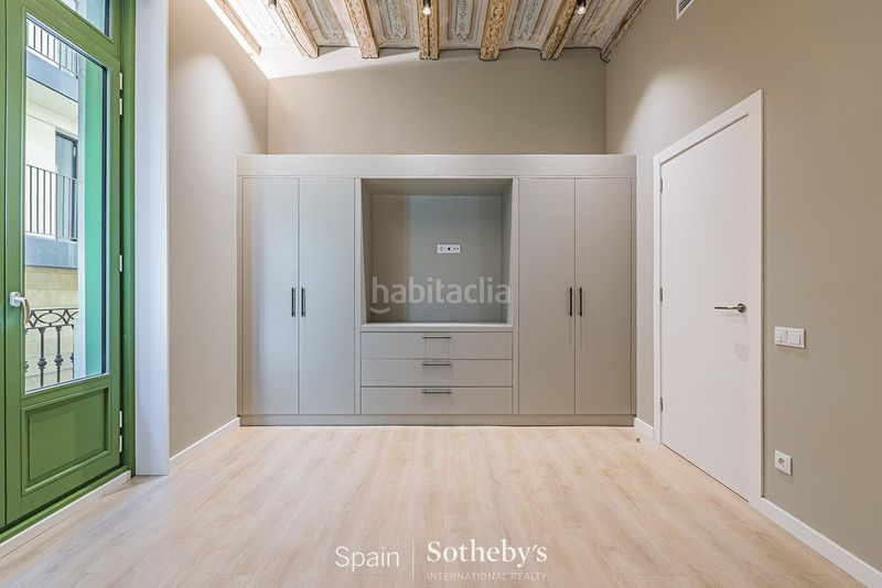Foto 0be624a4-b54e-47d7-91e6-1ffe5eab0405. Apartament amb calefacció a Gòtic Barcelona