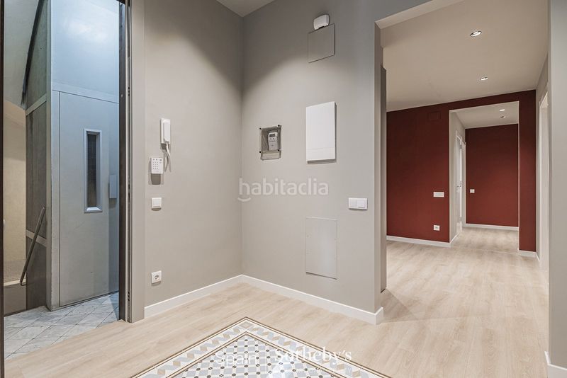 Foto 3e033b4d-3e87-4ce6-8d4b-0c8e273e0c96. Apartament amb calefacció a Gòtic Barcelona