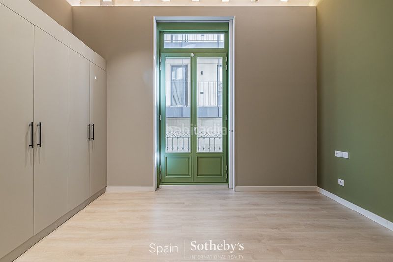 Foto 4d4de0d3-e76a-4623-be1f-f6071d0e0e0f. Apartament amb calefacció a Gòtic Barcelona
